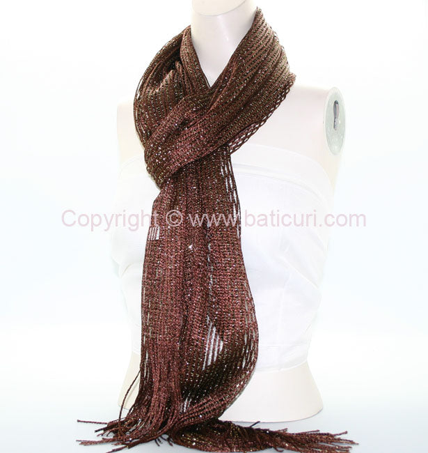 Mesh shawls with frills