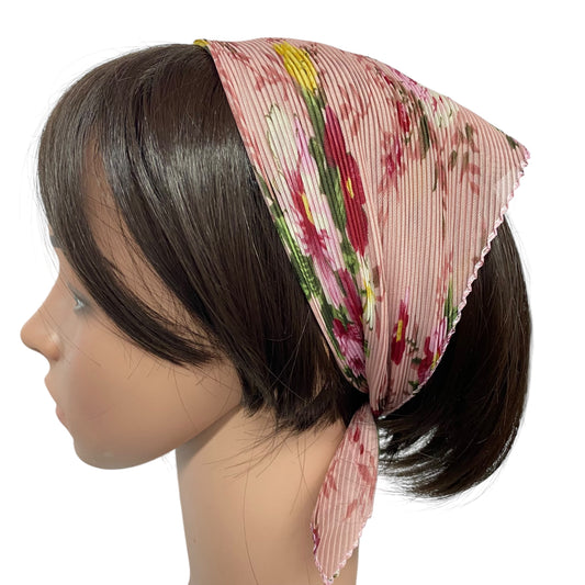 Pleated Polyester | Peach Bouquet