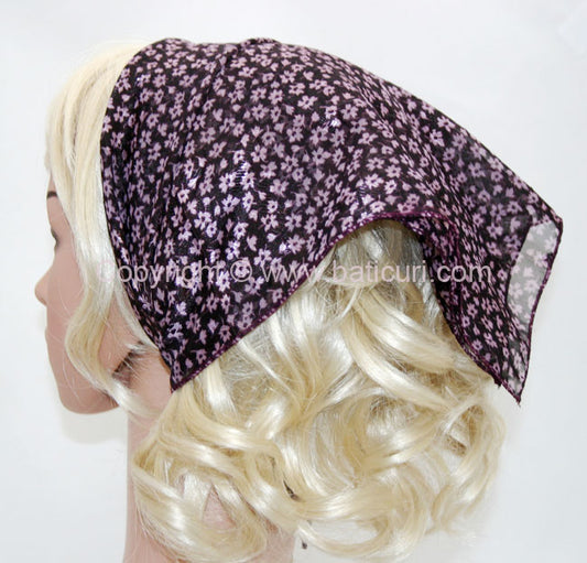 136-35 Dark purple | Spring Flowers