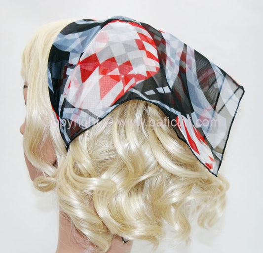136-71 Black and Red | Geometric Pattern
