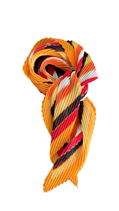 114-78 Pleated Italian | Mixed Lines | Orange Trim