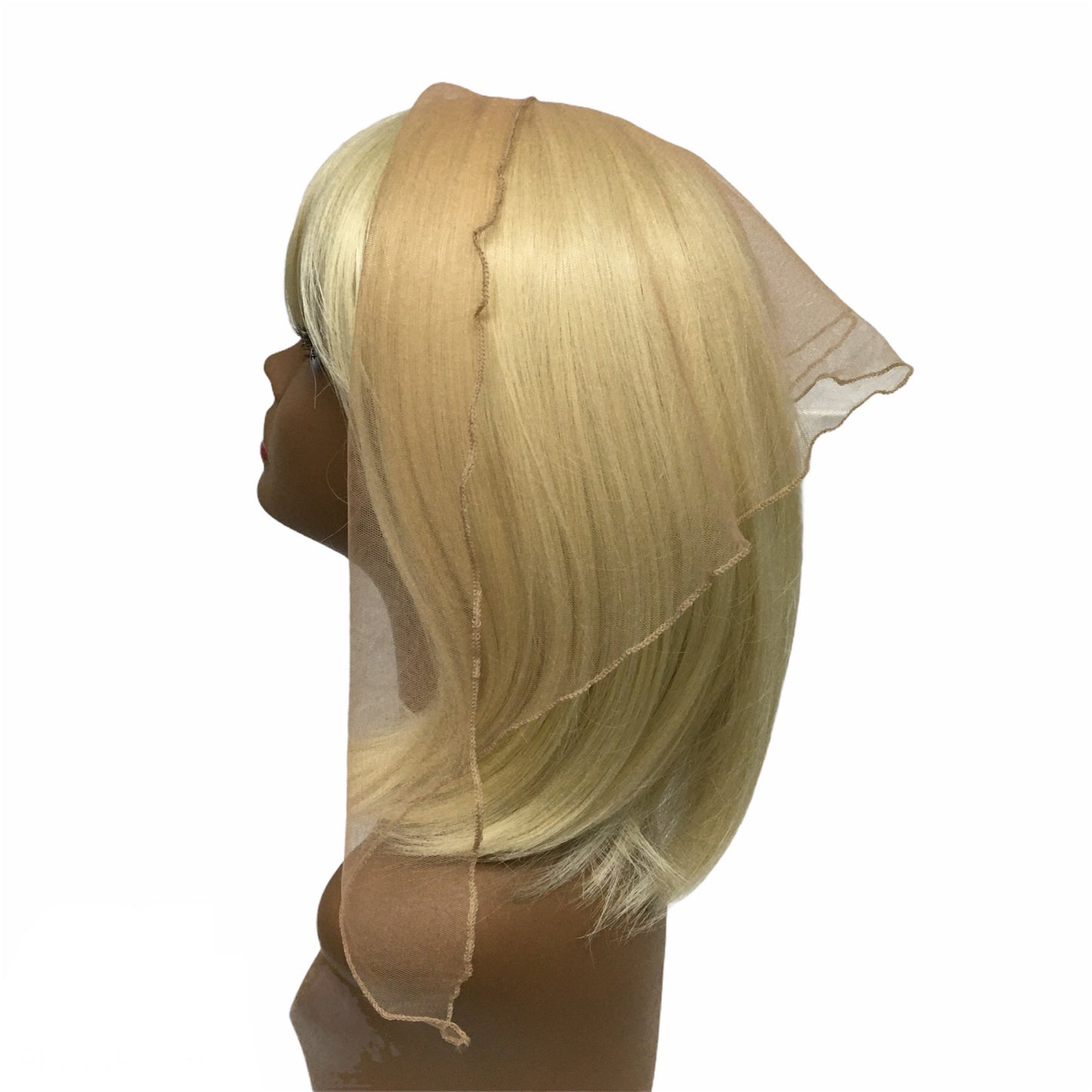 T132 | Net Triangle | Hemmed Edge | Beige