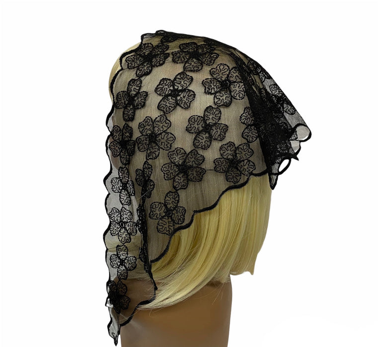 71-02 | Lace Triangle | Daisy | Embroidered Trim | Black