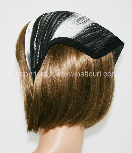 115-87 Pleated Italian | Striped/Brush Strokes | Black & White